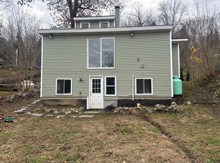 49 Spring Trl #B, Sandy Hook, CT 06482