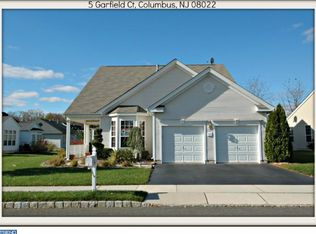 5 Garfield Ct, Columbus, NJ 08022