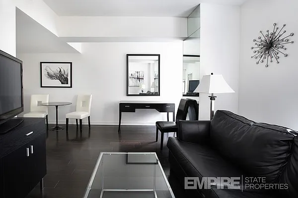 Rented by Empire State Properties | media 2