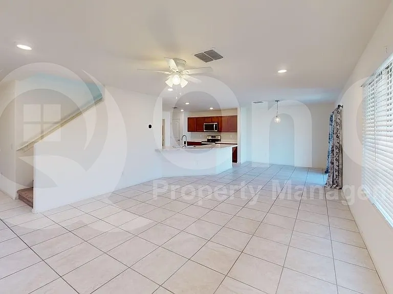 8811 E Stone Meadow Cir — Photo 5
