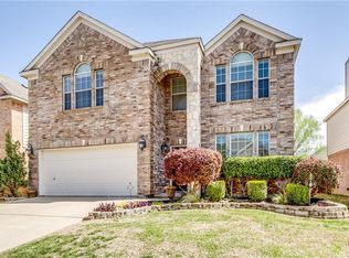 9904 Sedgewick Rd, Fort Worth, TX 76244