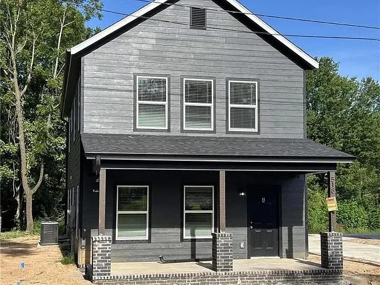 518 Crutcher St #A — Photo 1