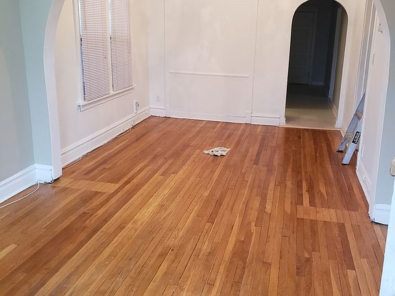 2nd image of 3820 N Christiana Ave #2
