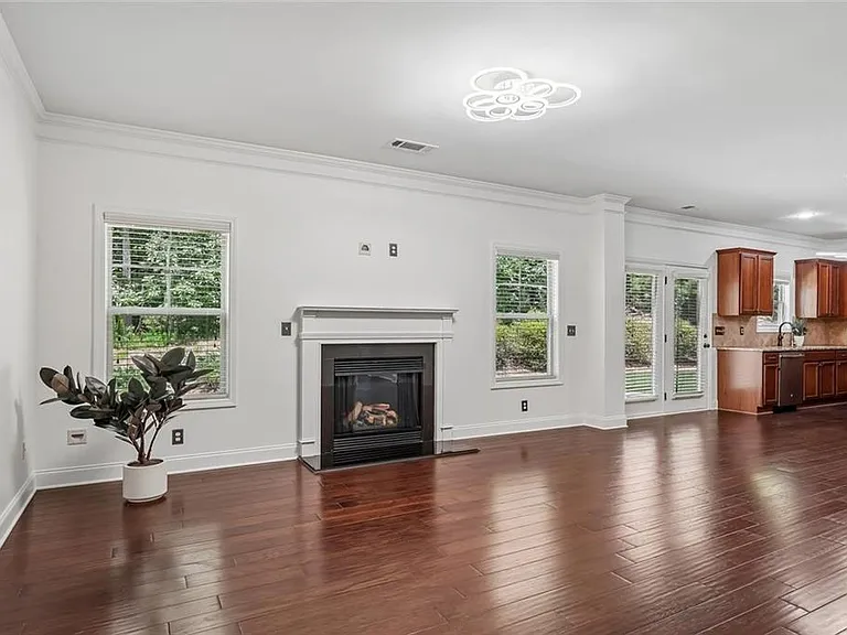 5811 Kendrix Ridge Dr — Photo 16