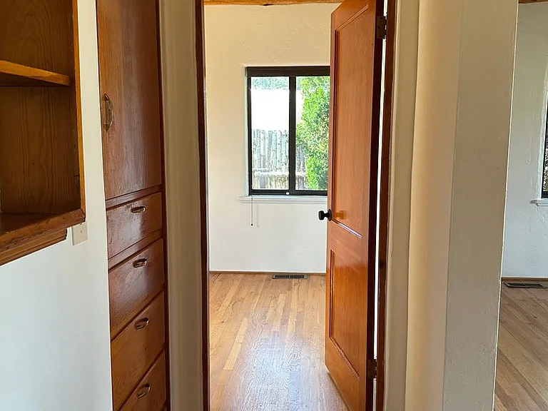 1361 Santa Rosa Dr — Photo 10