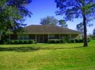 4401 Canal St, Santa Fe, TX 77517