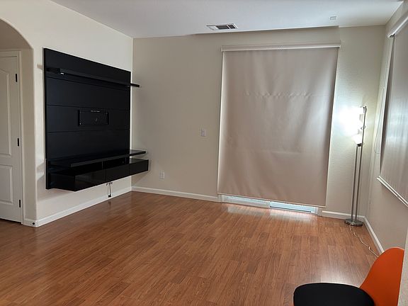 5th image of 5961 Hillbrook Pl