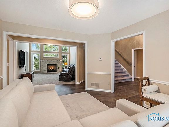 4th image of 5828 Bear Creek Dr