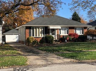 6399 Stanbury Rd, Parma, OH 44129