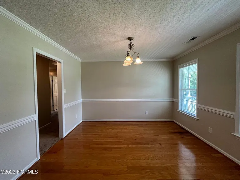 337 Foster Creek Rd — Photo 3
