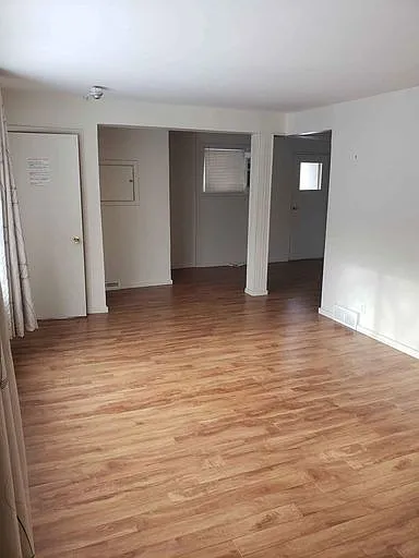 145 Dumoulin St #1A — Photo 5