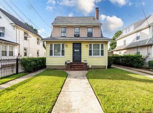 20815 100th Ave, Queens Village, NY 11429