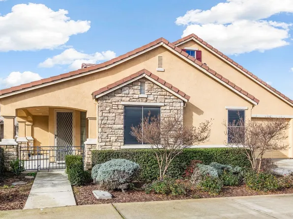 1560 Marseille Ln, Roseville, CA 95747