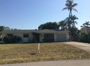 1080 8th Ter N, Naples, FL 34102