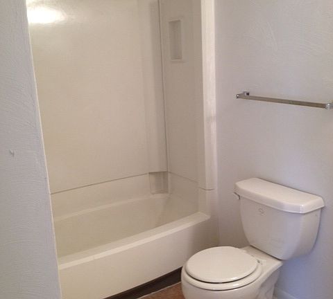 2nd image of 2840 Colonial Ave SW APT D11