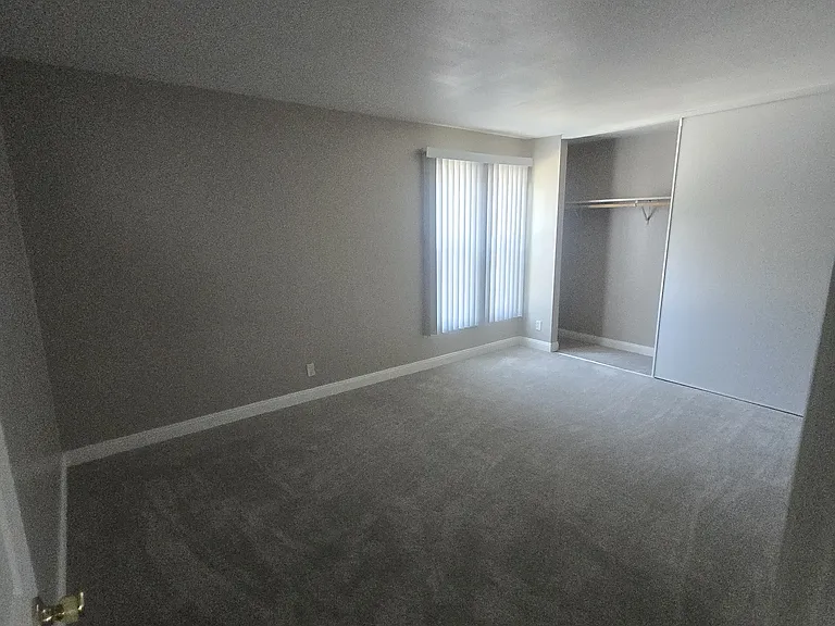 520 Van Buren Avenue — Photo 111