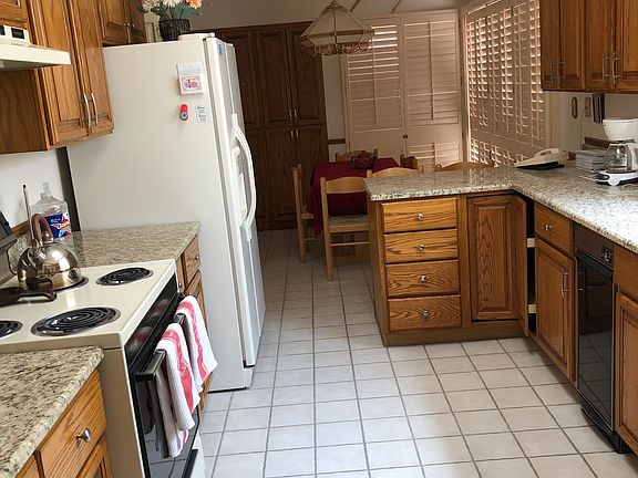 4th image of 1043 Los Jardines Cir
