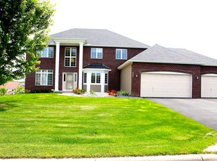 6585 Bluestem Ln S, Cottage Grove, MN 55016