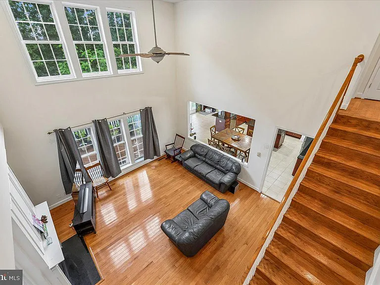9529 Mountwood Dr — Photo 10
