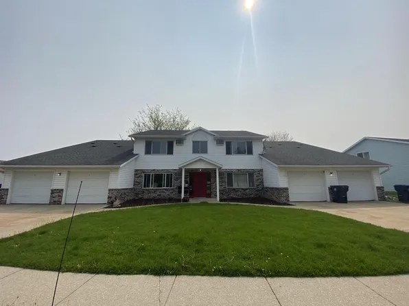 604 School STREET, Marshall, WI 53559