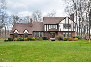 18 Aspen Dr, Madison, CT 06443