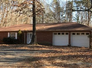 641 Beeson Rd, Eden, NC 27288