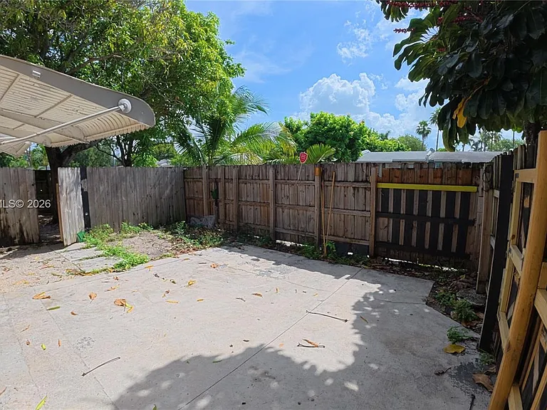 5400 SW 36th St #1 — Photo 3