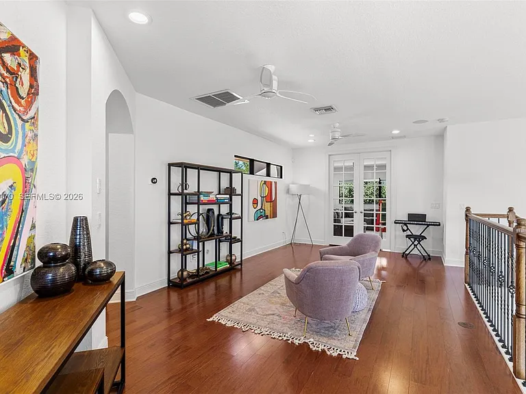 10185 Cameilla St — Photo 29