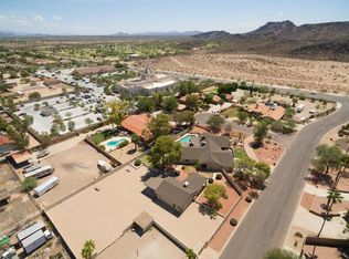5236 W Electra Ln, Glendale, AZ 85310