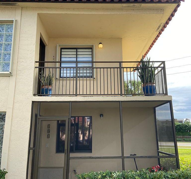 1st image of 16431 Blatt Blvd APT 104