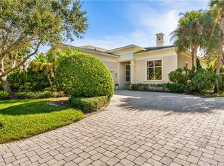 1638 Weybridge Cir, Indian River Shores, FL 32963