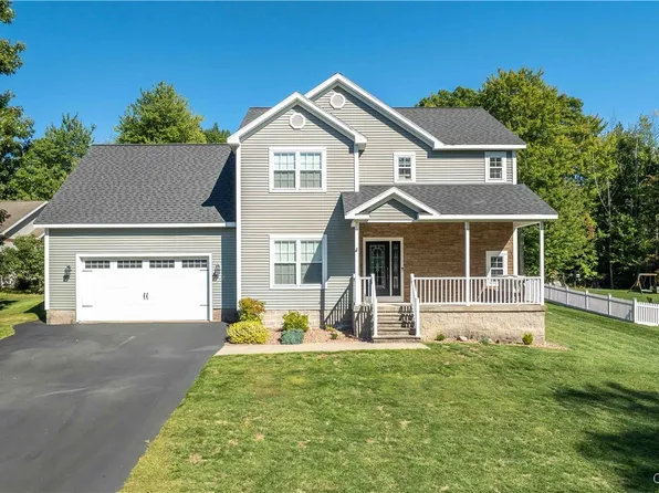 11 Jordans Way, Oswego, NY 13126