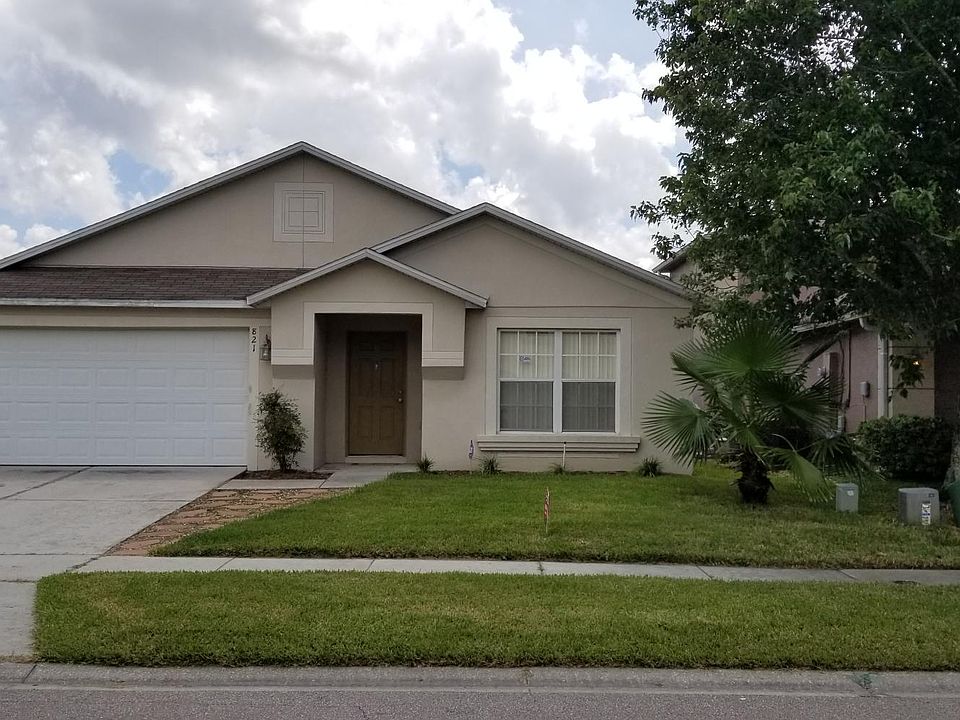 1st image of 821 Battery Pointe Dr