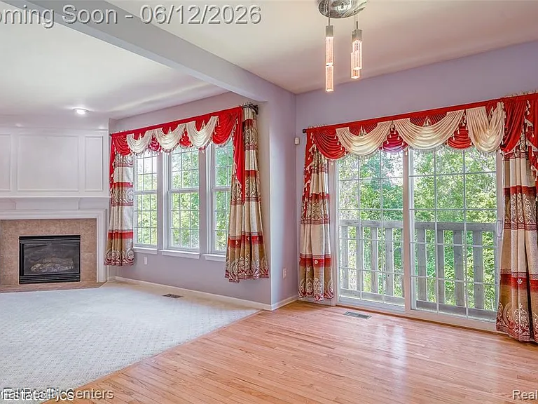 45149 Bartlett Dr — Photo 26