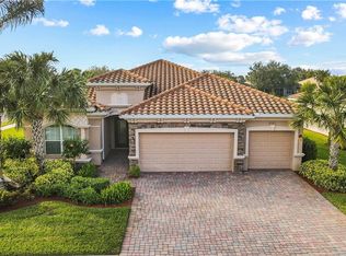 2121 Satsuma Ln, Naples, FL 34120
