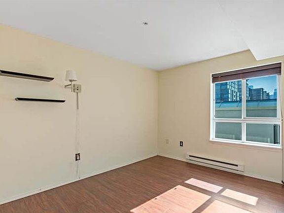 4th image of 3028 Western Ave APT 501