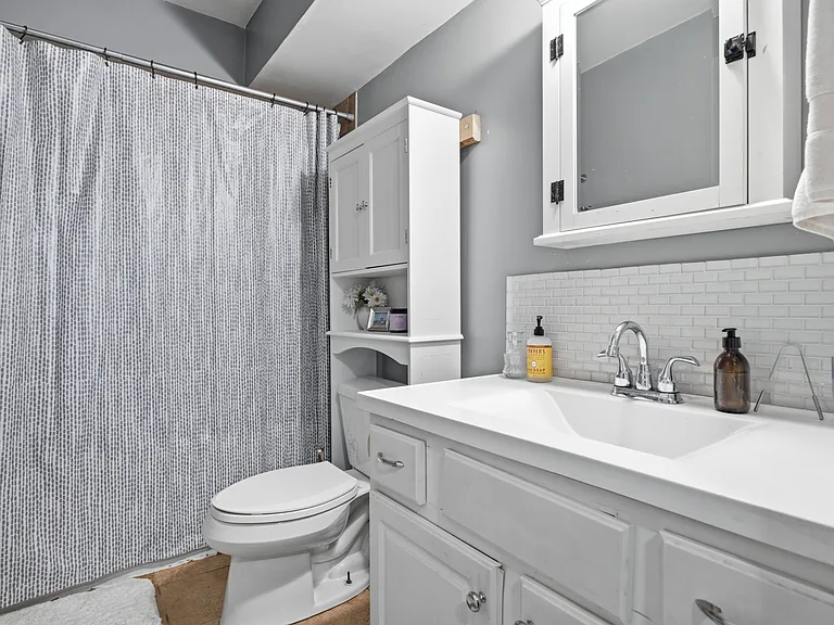 232 Gold St #1 — Photo 7