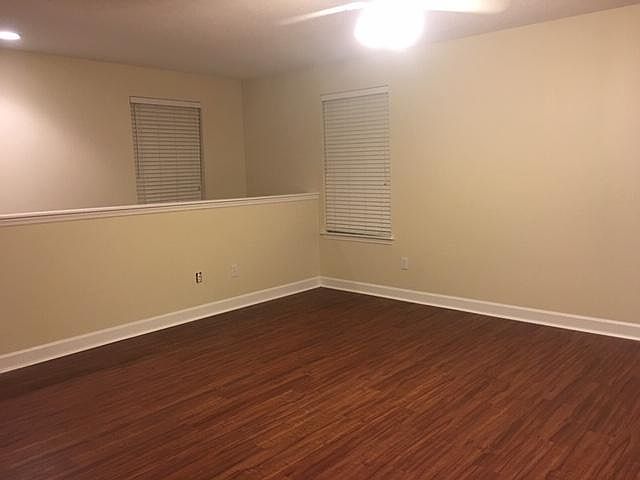 2nd image of 4314 Avon Park Cir #A