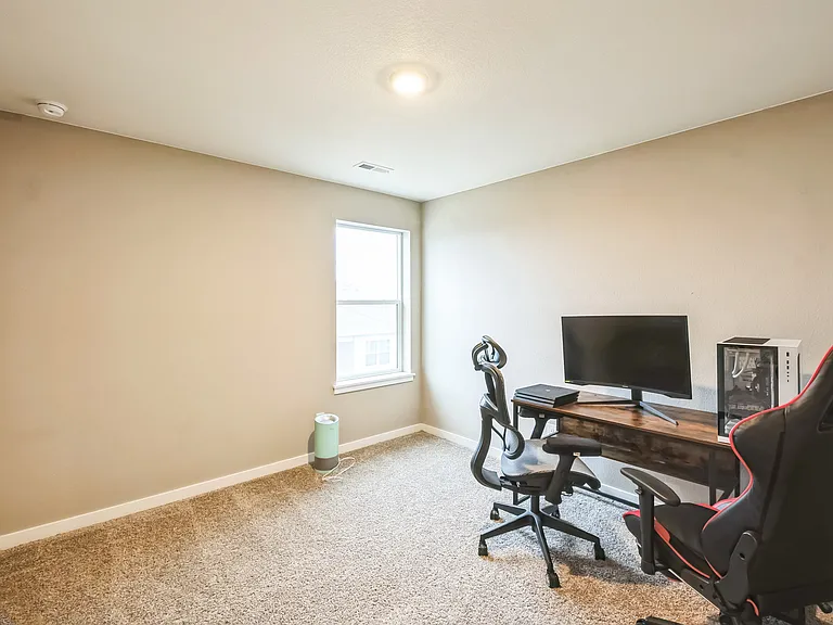 833 Vixen Dr — Photo 25