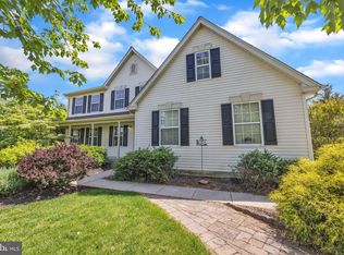 1267 Woodthrush Ct, Yardley, PA 19067