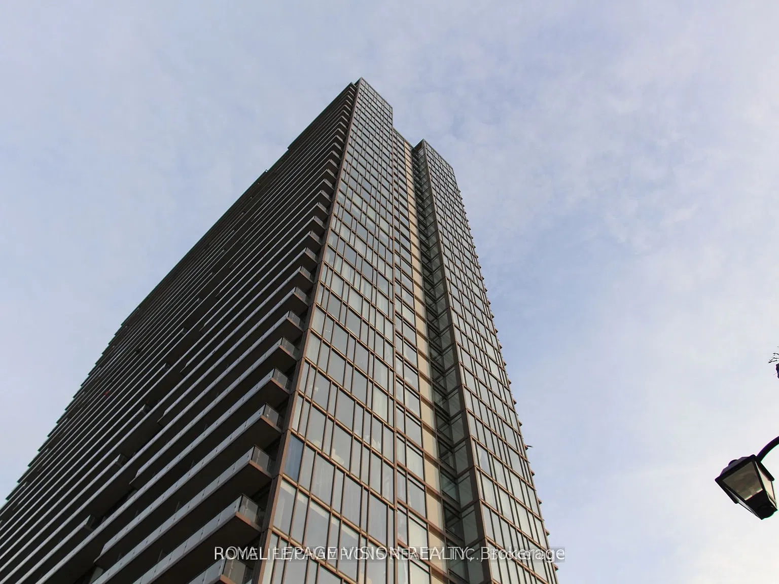 2 bed, $2,700 — Photo 1