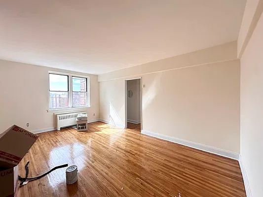 Rented by Premier One Realty LLC | media 6