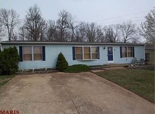 4667 White Ash Dr, High Ridge, MO 63049