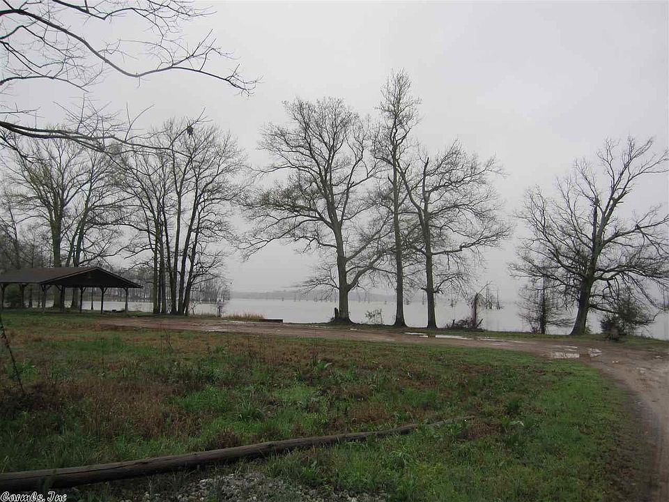 2nd image of 16 Gold Lake Cir
