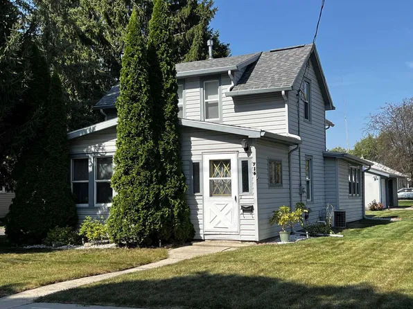 716 East South Street, Beaver Dam, WI 53916