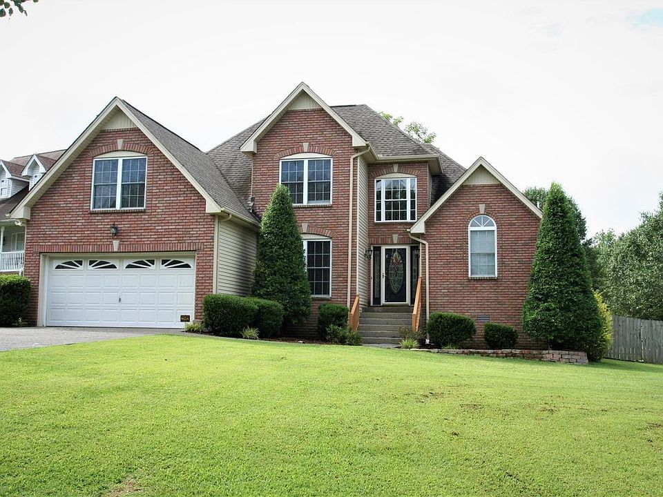 1st image of 100 Copperfield Ct