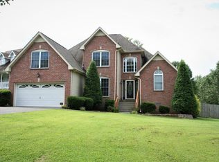 100 Copperfield Ct, White House, TN 37188
