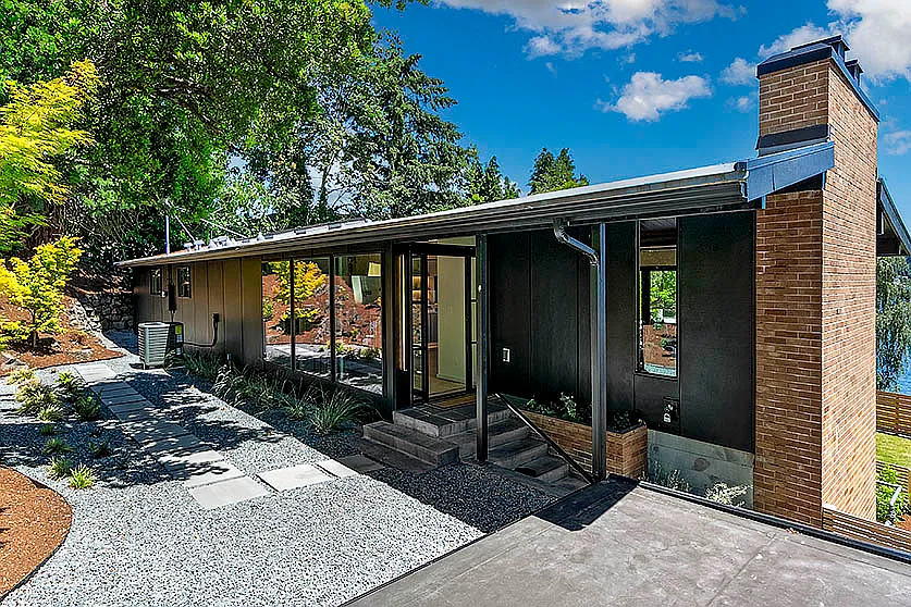 Seward House — Photo 4
