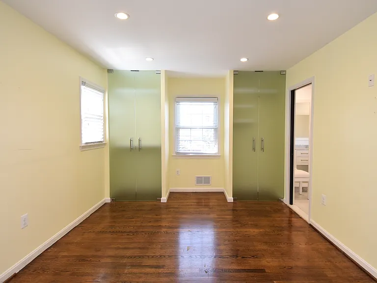 9309 Reef Ct — Photo 5