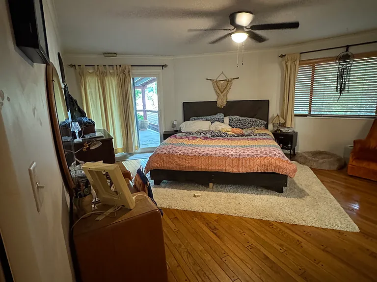 706 Virginia Ave — Photo 9